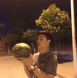 娱乐吃瓜酱男生身高  第1张